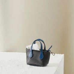 Shaya Walk Clean Up Purse Cobalt
