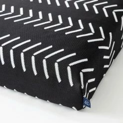 LAY LO Black And White Chevron Dog Bed Or Bed Cover Live