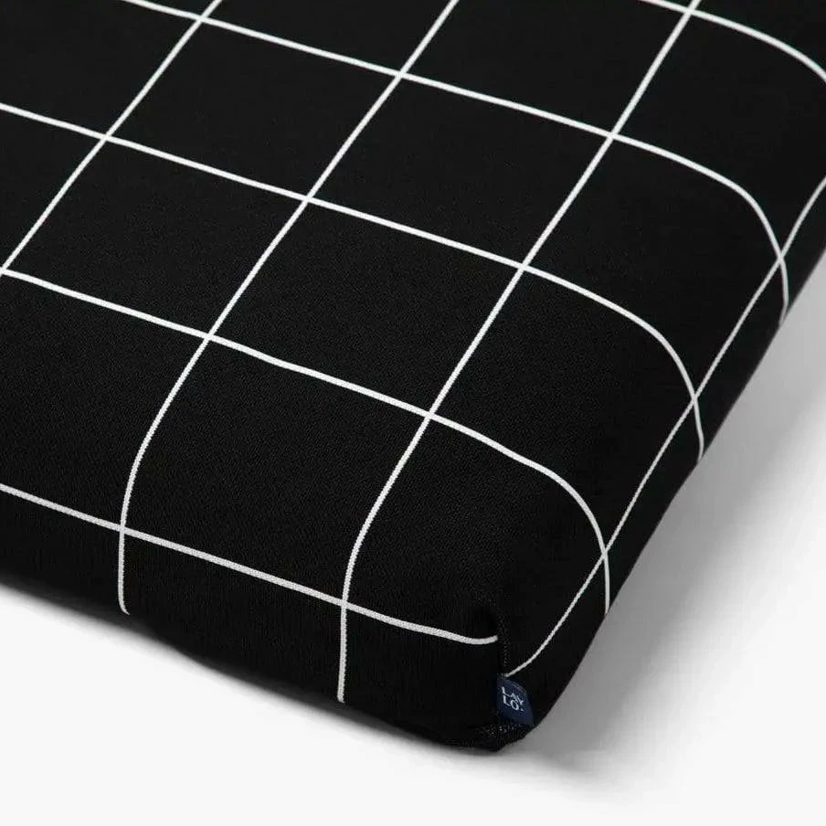 Brand new π€© LAY LO Black Grid π Dog Bed Or Bed Cover π 3 LAY LO Black Grid Dog Bed Or Bed Cover