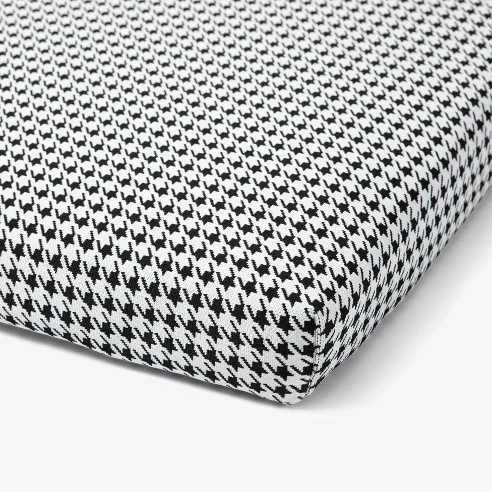 New ๐ LAY LO Live Houndstooth ๐ถ Dog Bed Or Bed Cover ๐ 3 LAY LO Live Houndstooth Dog Bed Or Bed Cover