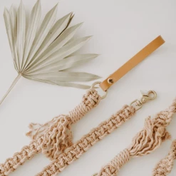 Macramama Macrame Leash Dusty Pink Walk
