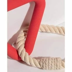 Wild One Triangle Tug Toy Red Live